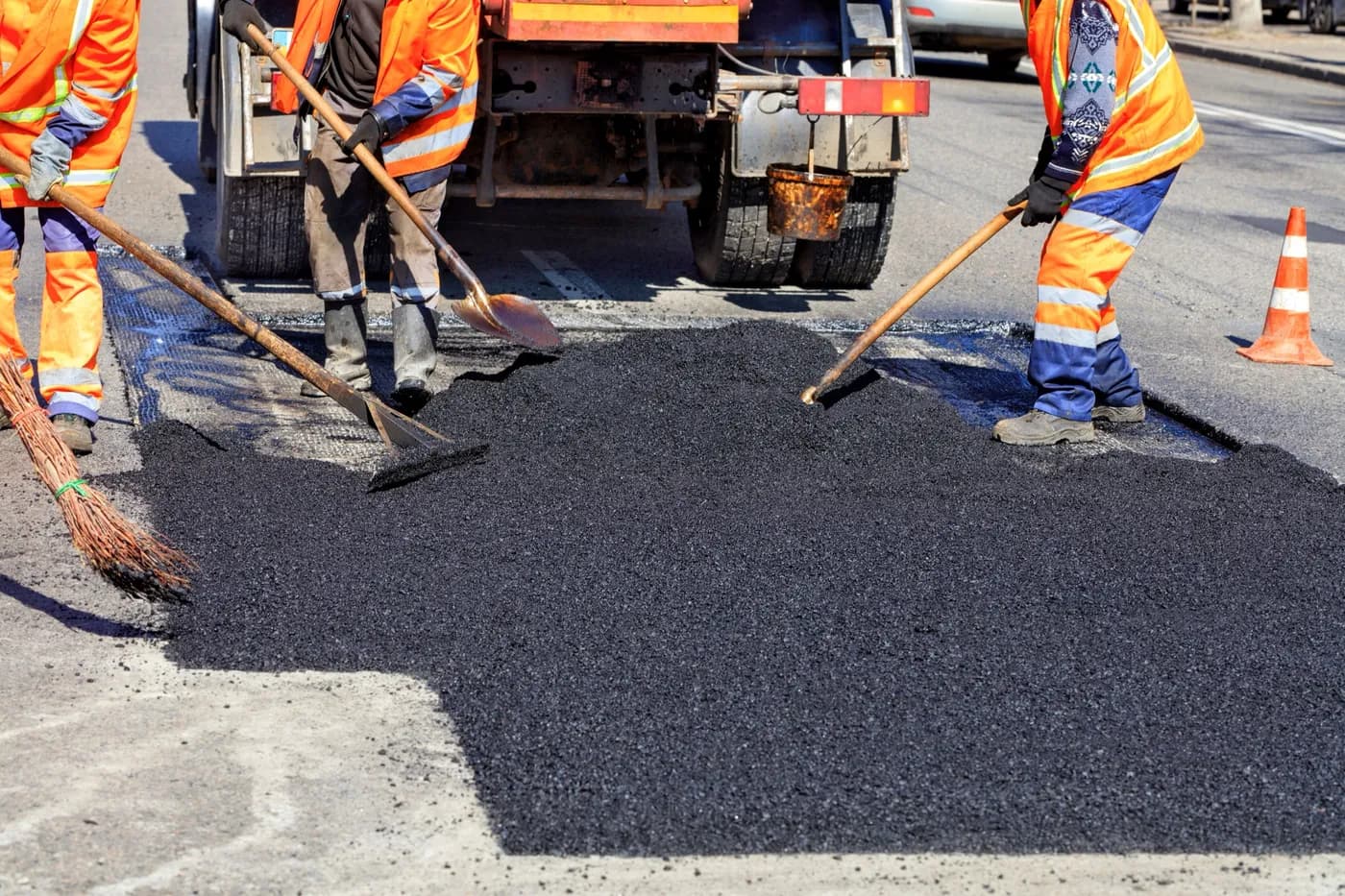 Asphalt Repair & Crack Filling